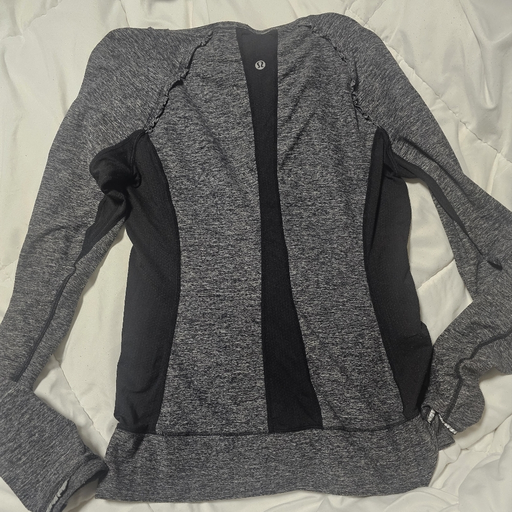 Lululemon Gray and Black Long Sleeve Top
